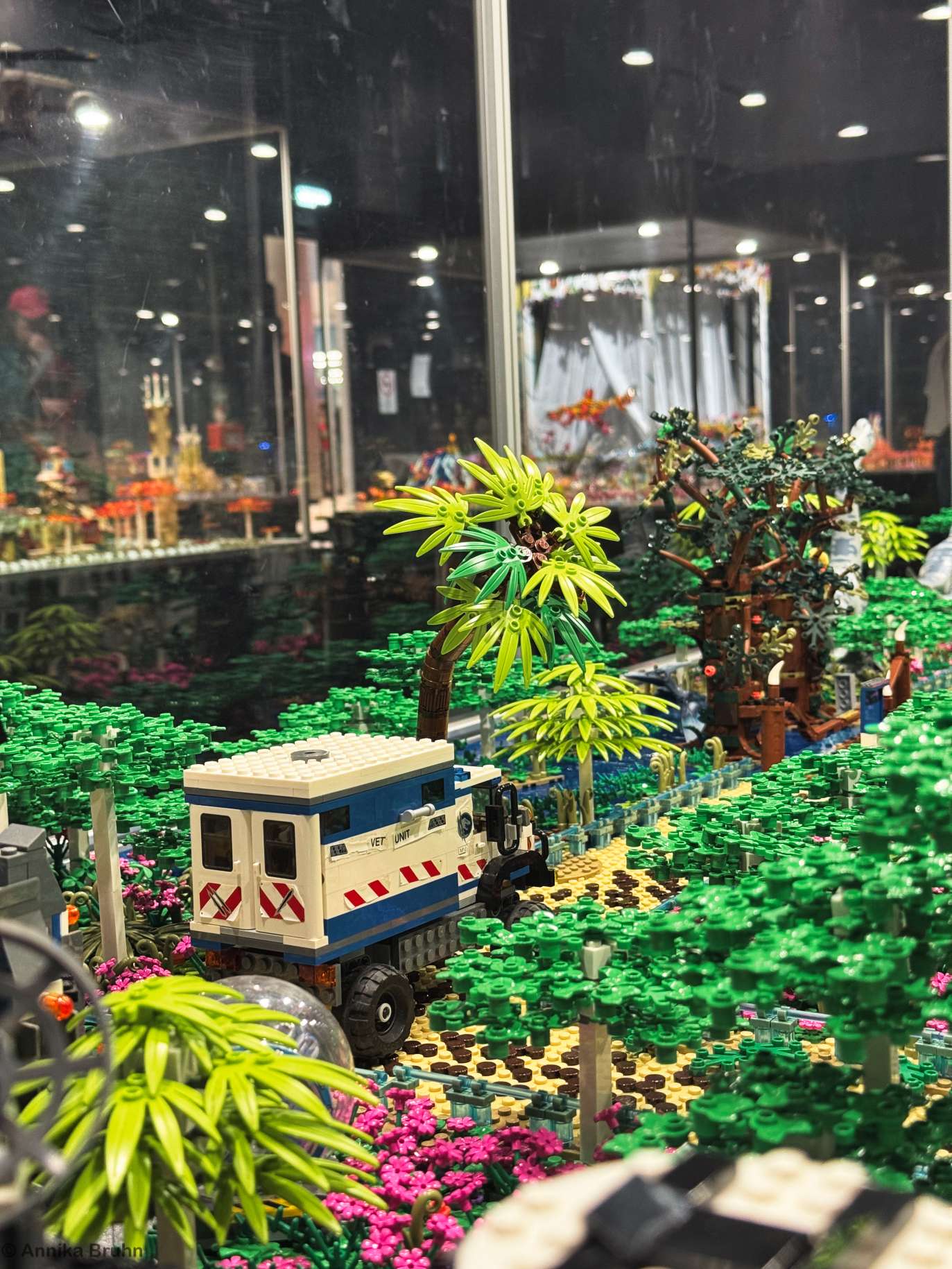 Lego Unimog im Jungeln